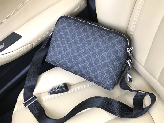 2020SS新作 Gucci グッチ メンズ ショルダーバックスーパーコピー