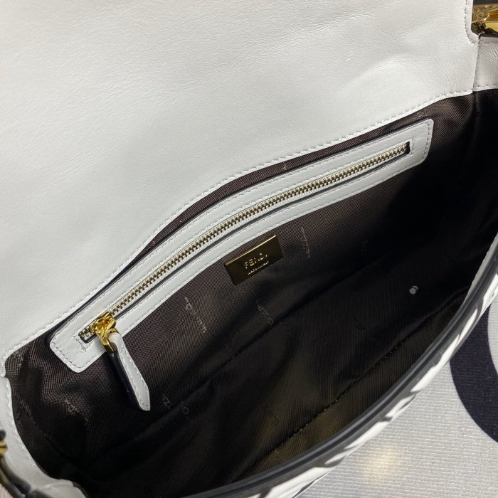 2020SS新作 FENDI フェンディ レディース ショルダーバック スーパーコピー