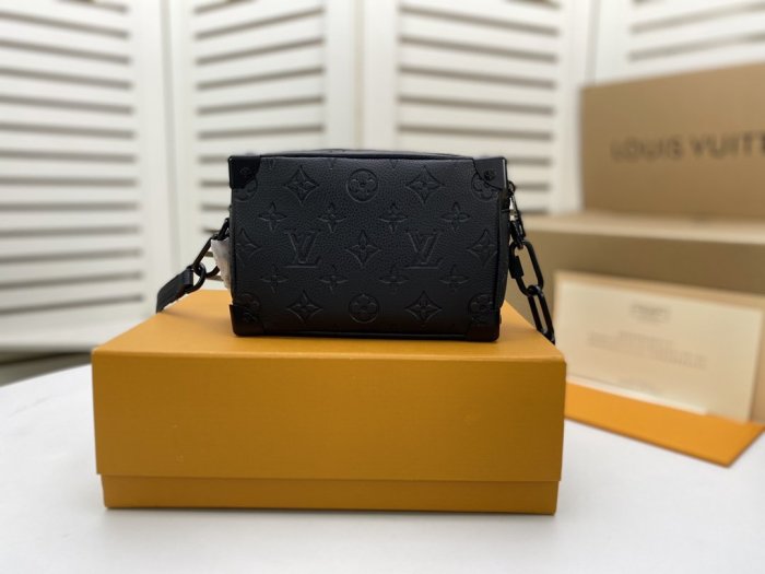 202103新作 Louis Vuitton ルイヴィトン ショルダーバッグスーパーコピー