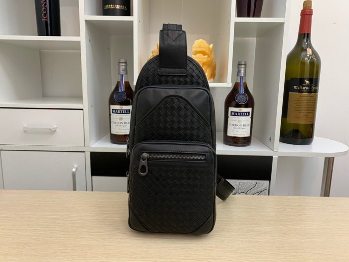 2020SS新作 Bottega Veneta ボッテガヴェネタ ショルダーバック スーパーコピー