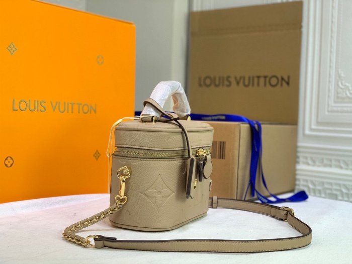202105SS新作 Louis Vuitton ルイヴィトン レディースショルダーバック スーパーコピー