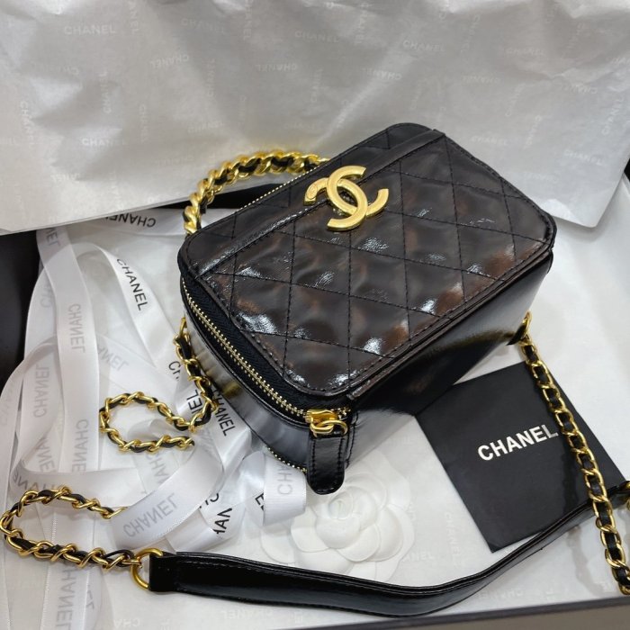 2021SS新作 シャネル Chanel ショルダーバック スーパーコピー