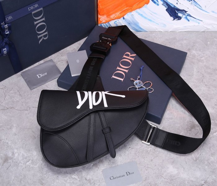 2021SS新作 Dior ディオールメンズショルダーバック スーパーコピー