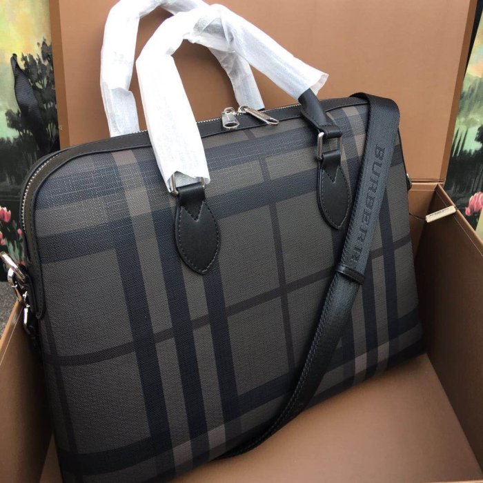 2021SS新作 Burberry バーバリー メンズ ハンドバックスーパーコピー