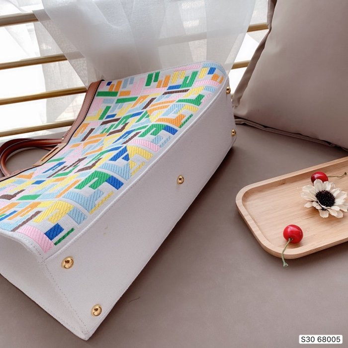 2020SS新作 FENDI フェンディ レディース ハンドバック スーパーコピー