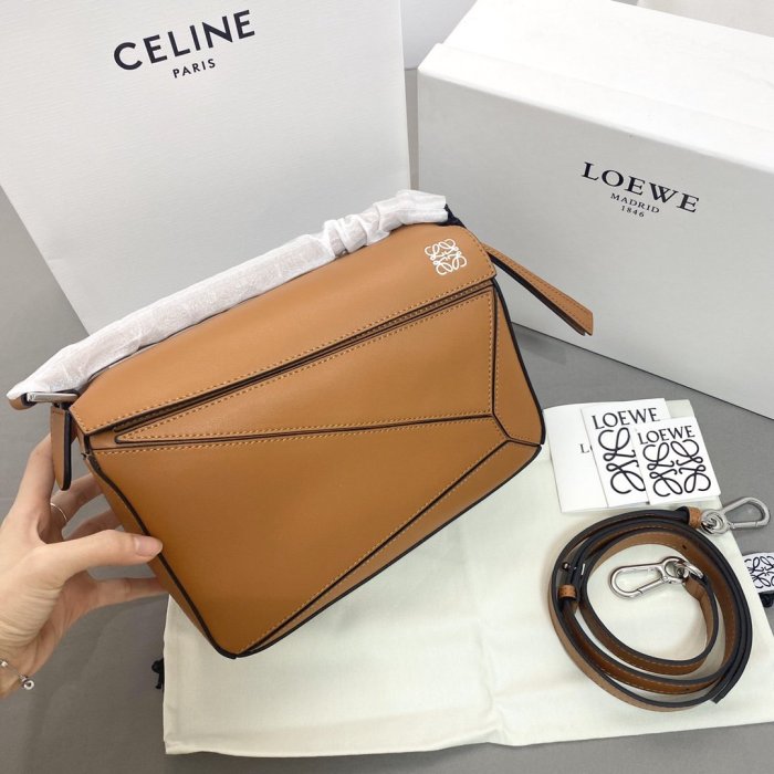 202106SS新作 LOEWE ロエベ レディース ハンドバックスーパーコピー
