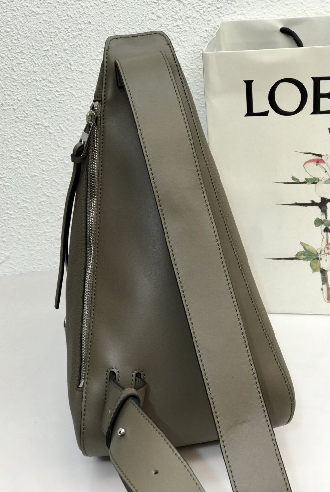 202106SS新作 LOEWE ロエベ メンズ ショルダーバッグスーパーコピー