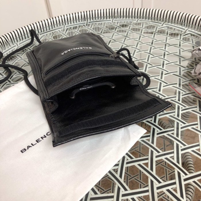 202103SS新作 Balenciaga バレンシアガ レディース ショルダーバックスーパーコピー
