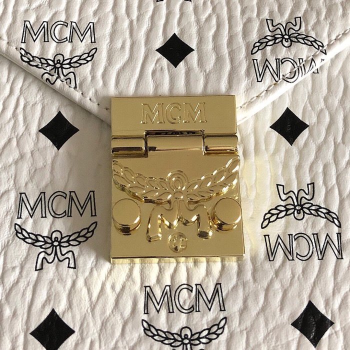 2020SS新作 MCM エムシーエム レディース ショルダーバック スーパーコピー