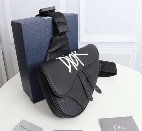2021SS新作 Dior ディオール メンズ ショルダーバック スーパーコピー
