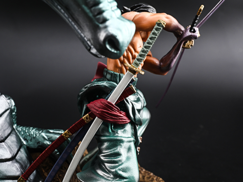 ONE PIECEワンピース　ゾロ　ガレージキット