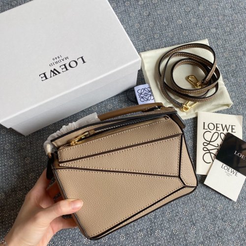 202106SS新作 LOEWE ロエベ レディース ショルダーバッグスーパーコピー
