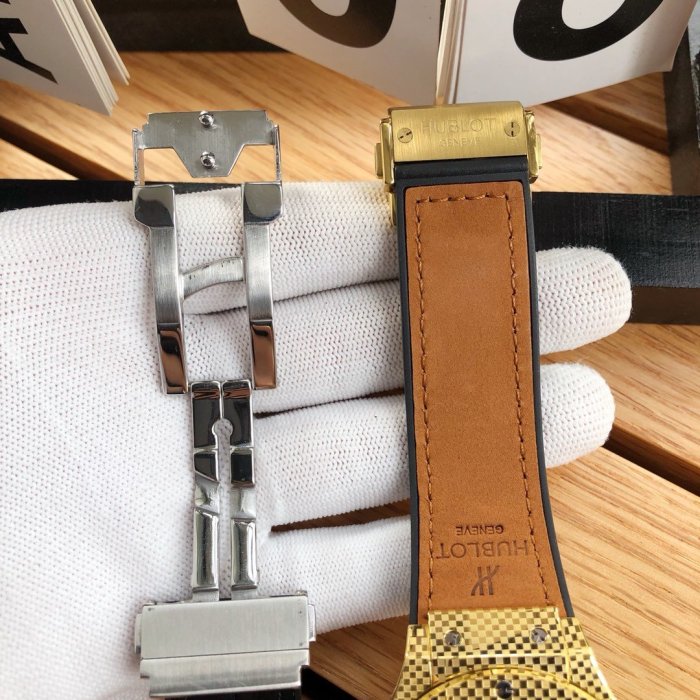 2020SS新作HUBLOT ウブロメンズ時計 スーパーコピー 7色