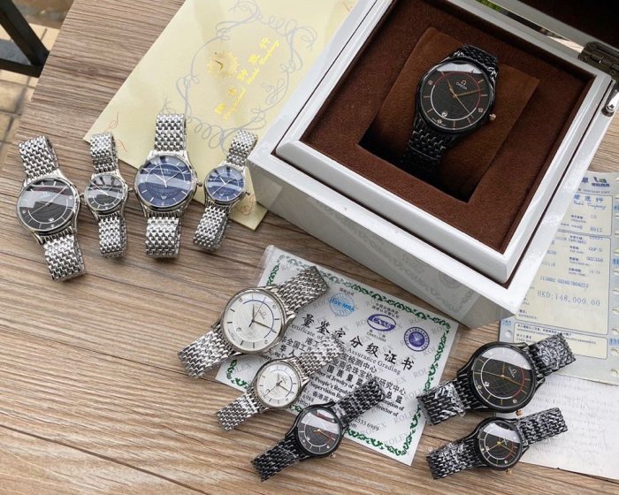 2020SS新作Omega オメガ メンズとレディース 時計 スーパーコピー4色