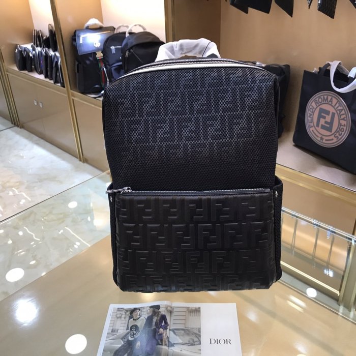 202105SS新作 FENDI フェンディ メンズ リュックバックスーパーコピー