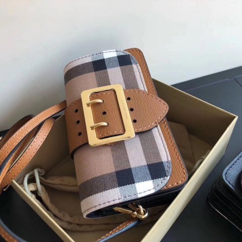 202103SS新作Burberryバーバリー レディース ショルダーバック スーパーコピー