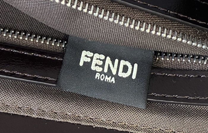 202103SS新作 FENDI フェンディ レディースショルダーバックスーパーコピー