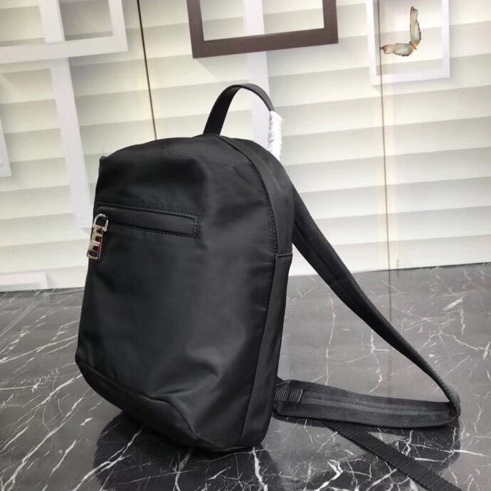 2021SS新作 メンズ Prada プラダショルダーバッグスーパーコピー