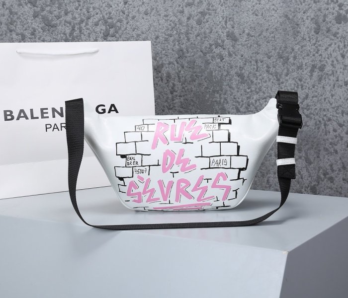 2020SS新作 Balenciaga バレンシアガ メンズ ショルダーバック スーパーコピー
