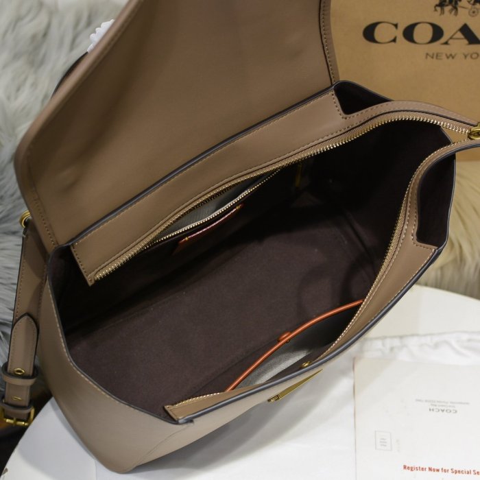 202106SS新作 Coach コーチ レディース ショルダーバッグスーパーコピー