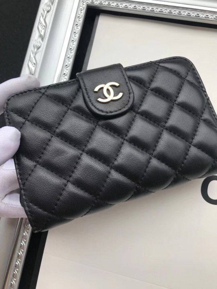 2020SSシャネルChanel 新作通販 短財布スーパーコピー