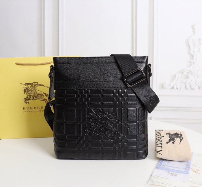 2020SS新作 Burberry バーバリー メンズ ショルダーバック スーパーコピー