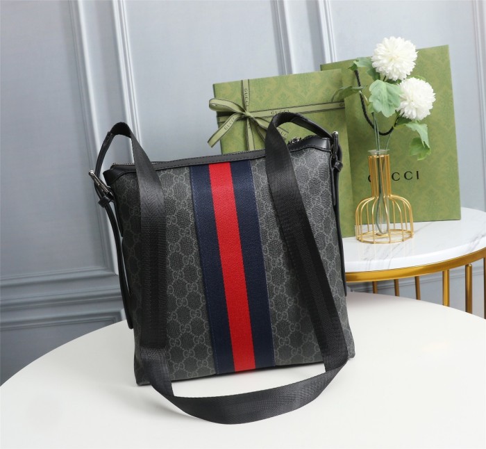 202105SS新作Gucci グッチ メンズ ショルダーバックスーパーコピー