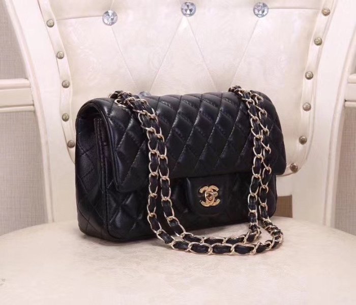 2020SS新作 シャネル Chanel ショルダーバック スーパーコピー