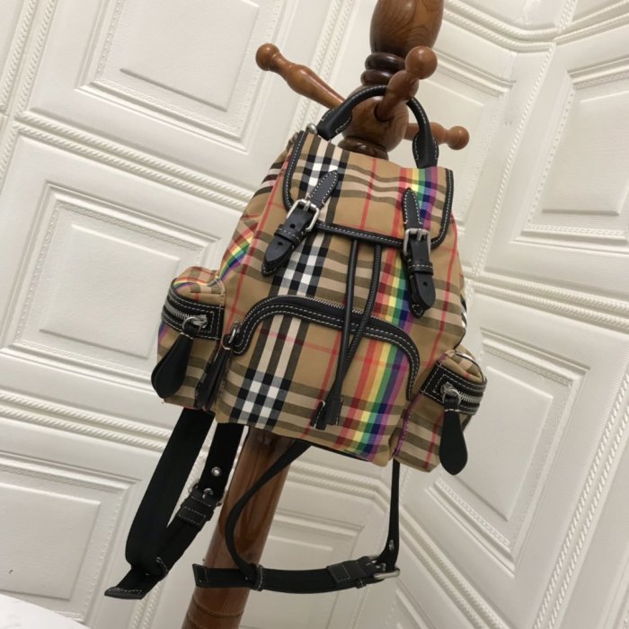 202103SS新作 Burberry バーバリー メンズリュックバックスーパーコピー