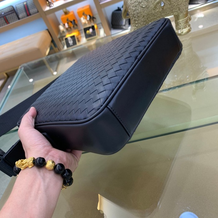 2020SS新作 Bottega Veneta ボッテガヴェネタ ショルダーバッグスーパーコピー