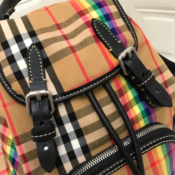 202103SS新作 Burberry バーバリー メンズリュックバックスーパーコピー