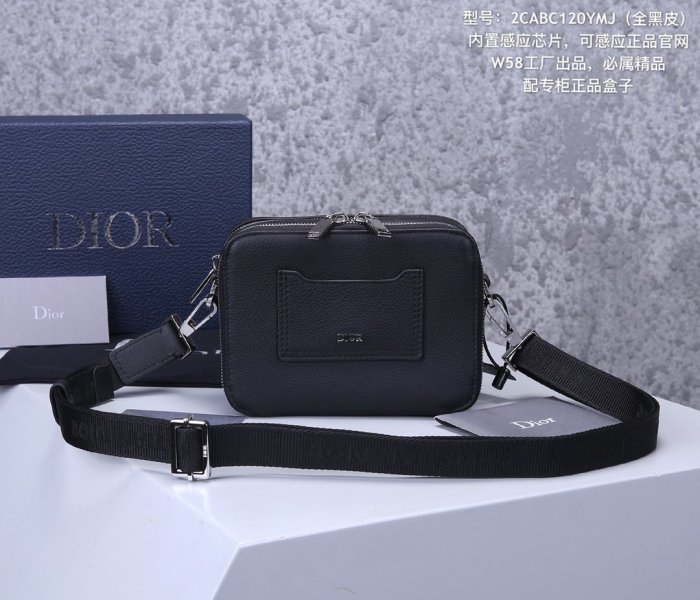 2020SS新作 Dior ディオール メンズ ショルダーバック スーパーコピー