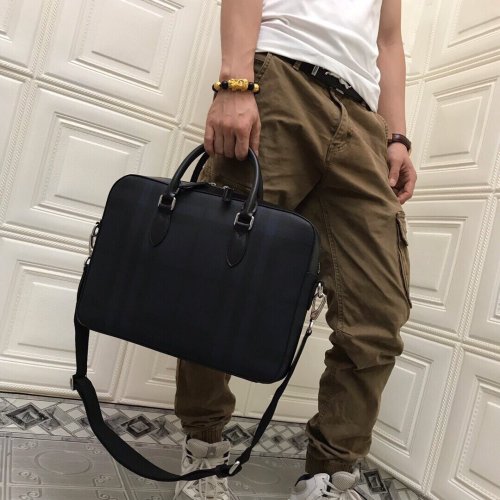 2020SS新作 Burberry バーバリー メンズ ハンドバックスーパーコピー