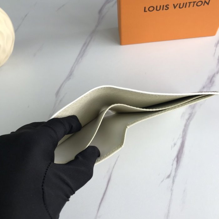 202103SSルイヴィトン LOUIS VUITTON 新作通販 短財布 スーパーコピー