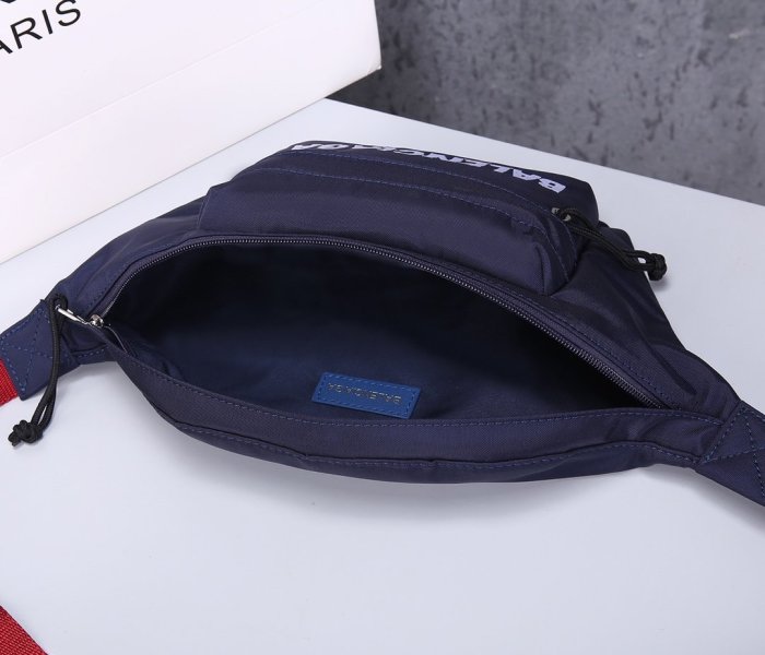 2020SS新作 Balenciaga バレンシアガ メンズ ショルダーバックスーパーコピー