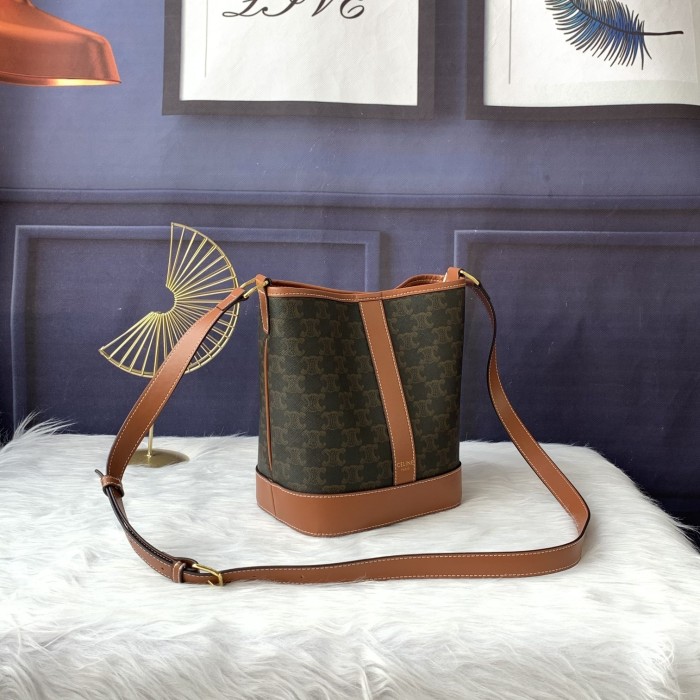 202103SS新作 Celine セリーヌ レディースショルダーバッグスーパーコピー