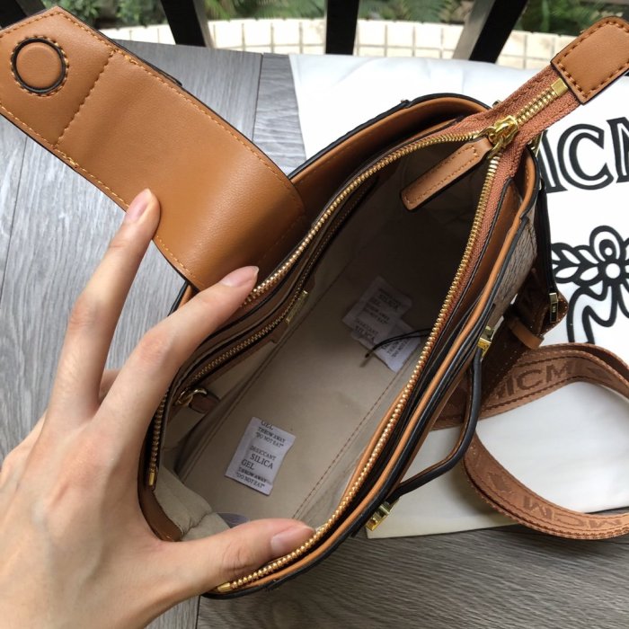 2020SS新作 MCM エムシーエム レディース ショルダーバック スーパーコピー