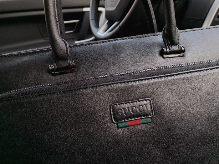 202103SS新作 Gucci グッチ メンズ ハンドバックスーパーコピー