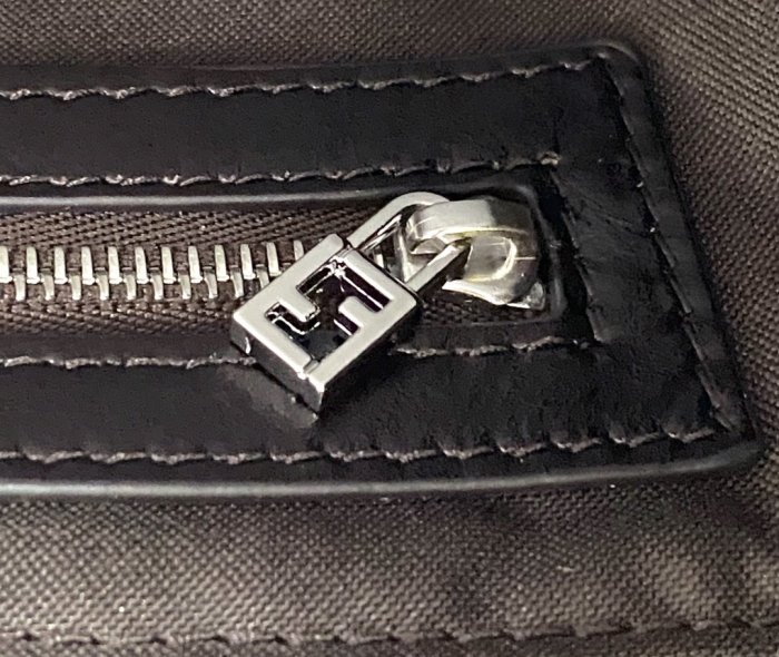 202103SS新作 FENDI フェンディ レディースショルダーバックスーパーコピー