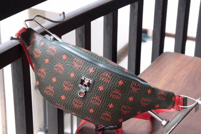 2020SS新作 MCM エムシーエム レディース ショルダーバック スーパーコピー