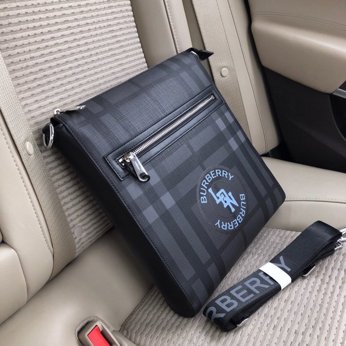 2020SS新作 Burberry バーバリー メンズ ショルダーバック スーパーコピー