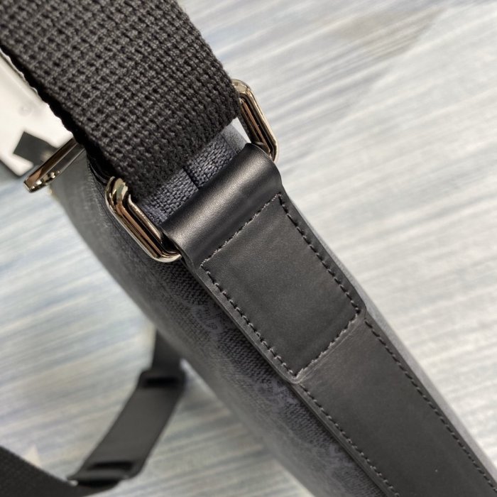 2020SS新作 Gucci グッチ メンズ ショルダーバックスーパーコピー