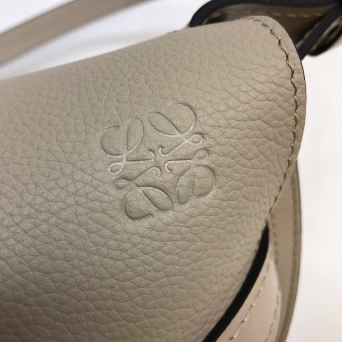 202106SS新作 LOEWE ロエベ レディース ショルダーバッグスーパーコピー