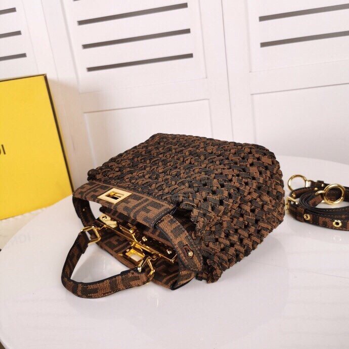 2020SS新作 FENDI フェンディ レディース ショルダーバック スーパーコピー