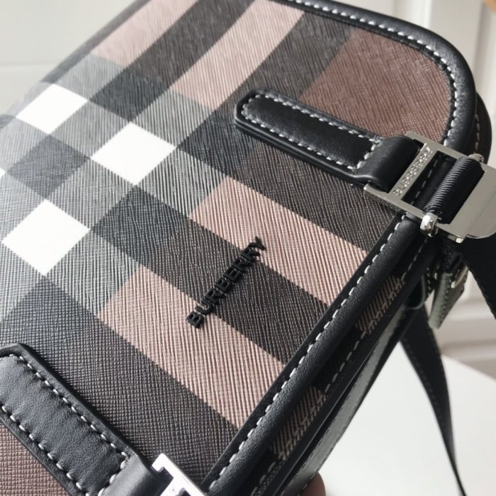 2021SS新作 Burberry バーバリー メンズ ショルダーバック スーパーコピー