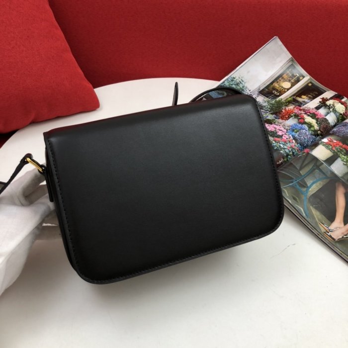 2020SS新作 Celine セリーヌ レディースショルダーバッグスーパーコピー