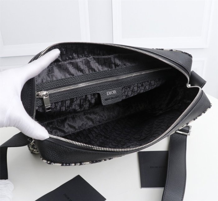 202103SS新作 Dior ディオール メンズ ショルダーバックスーパーコピー