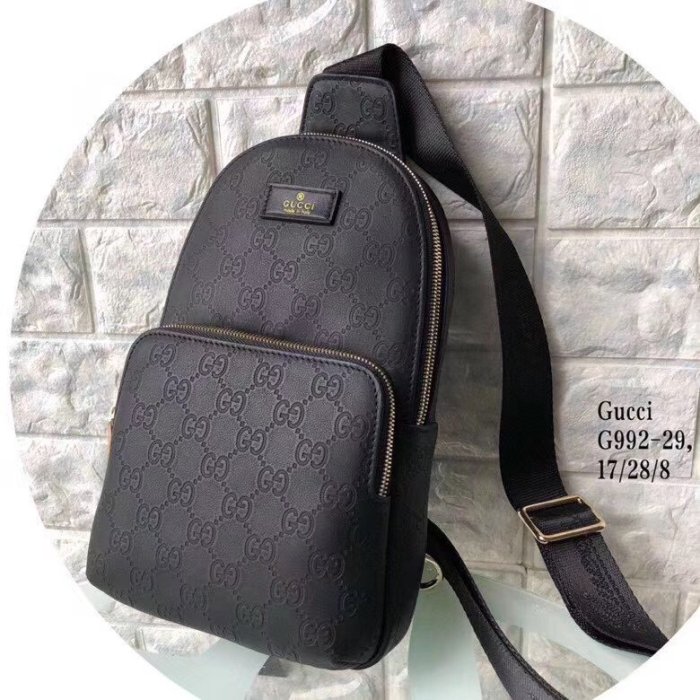 2020SS新作 Gucci グッチ メンズ ショルダーバックスーパーコピー
