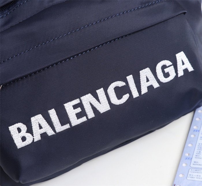 202103SS新作 Balenciaga バレンシアガ メンズ ショルダーバックスーパーコピー
