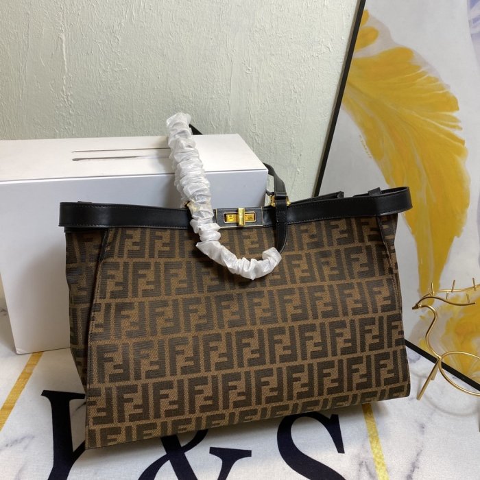 2021SS新作 FENDI フェンディ レディース ハンドバックスーパーコピー